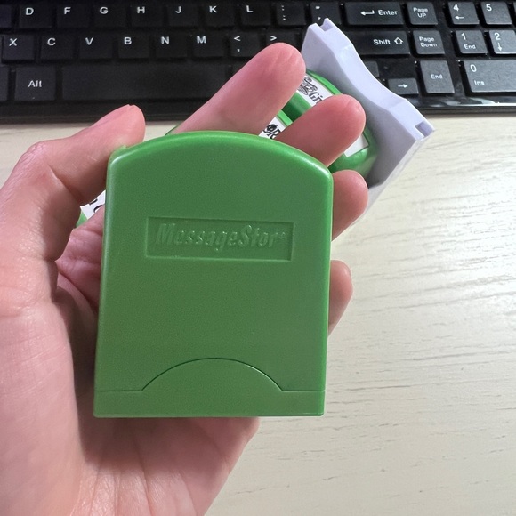 MessageStor Holiday Stamps with case - Picture 3 of 6